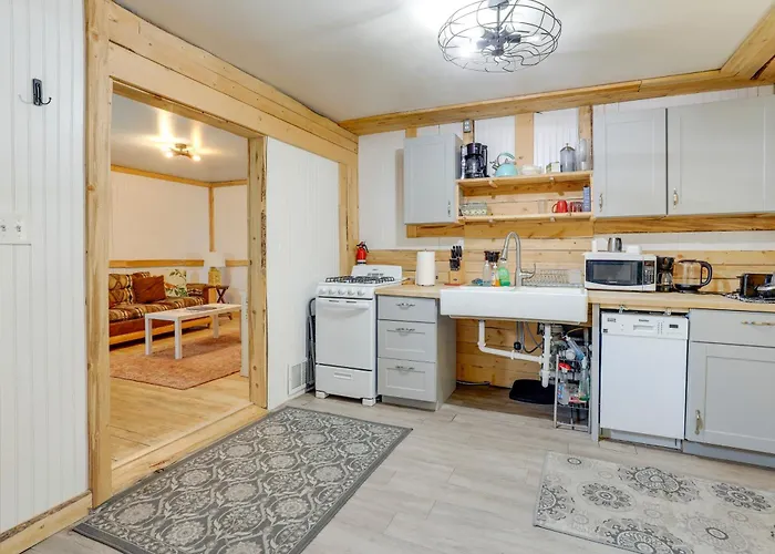2 Mi To Dtwn: Pet-friendly Apt! Casper