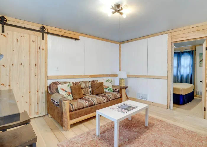 2 Mi To Dtwn: Pet-friendly Apt! Casper